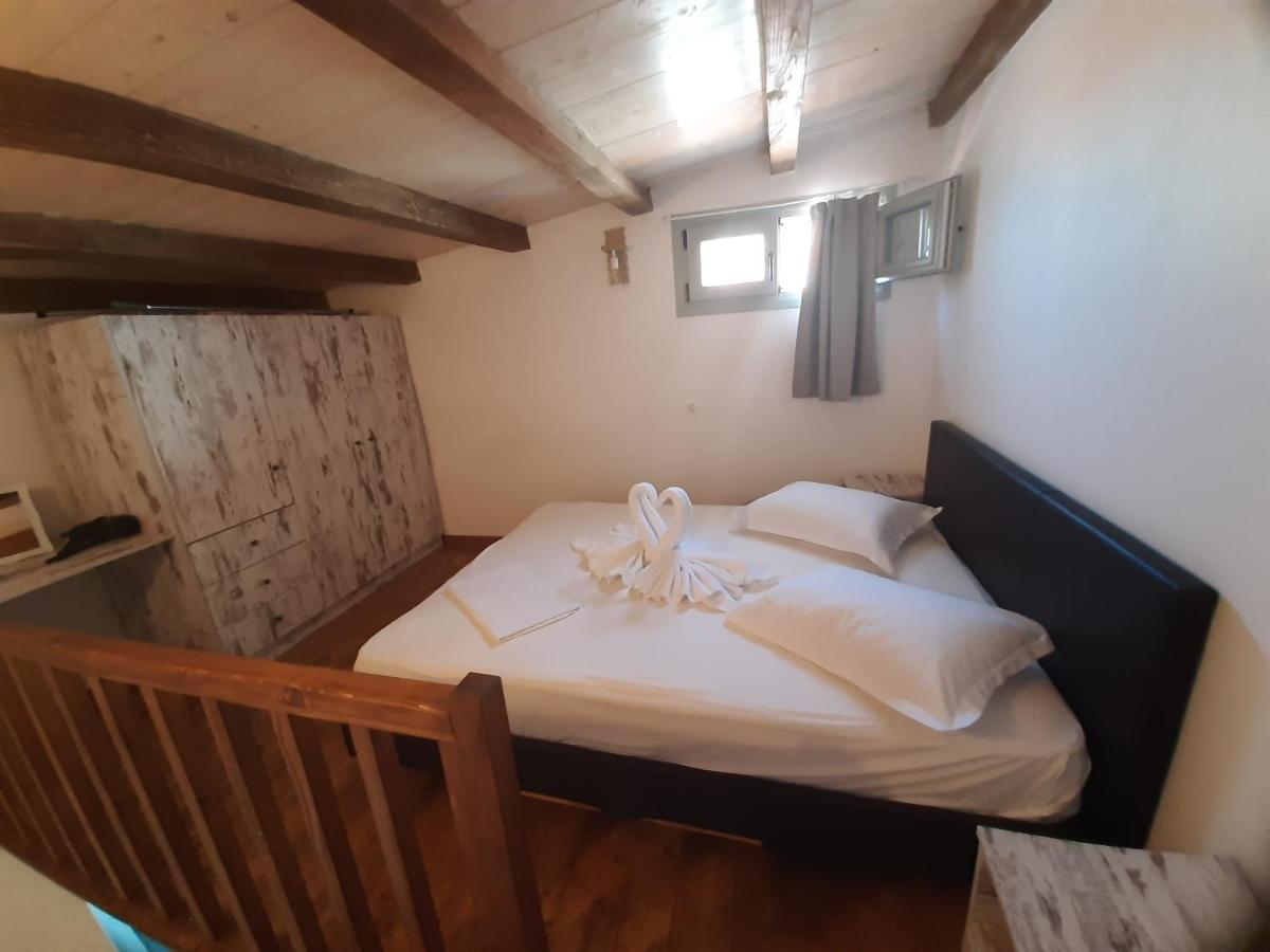 Κυθνοσ Larerooms Mérihasz Kültér fotó